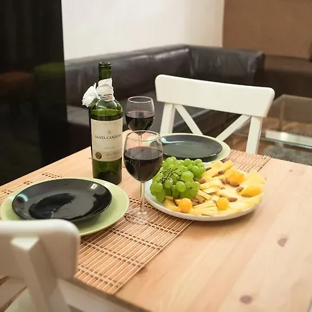 Inviting Flat In The Heart Of Town Budapest