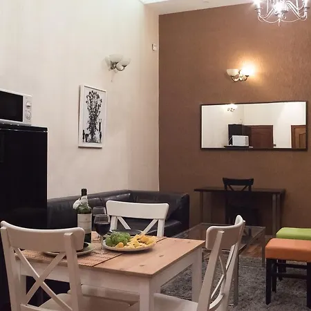 Inviting Flat In The Heart Of Town Apartamento